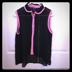Rue21 Sheer Sleeveless Collard Pink Piping blouse